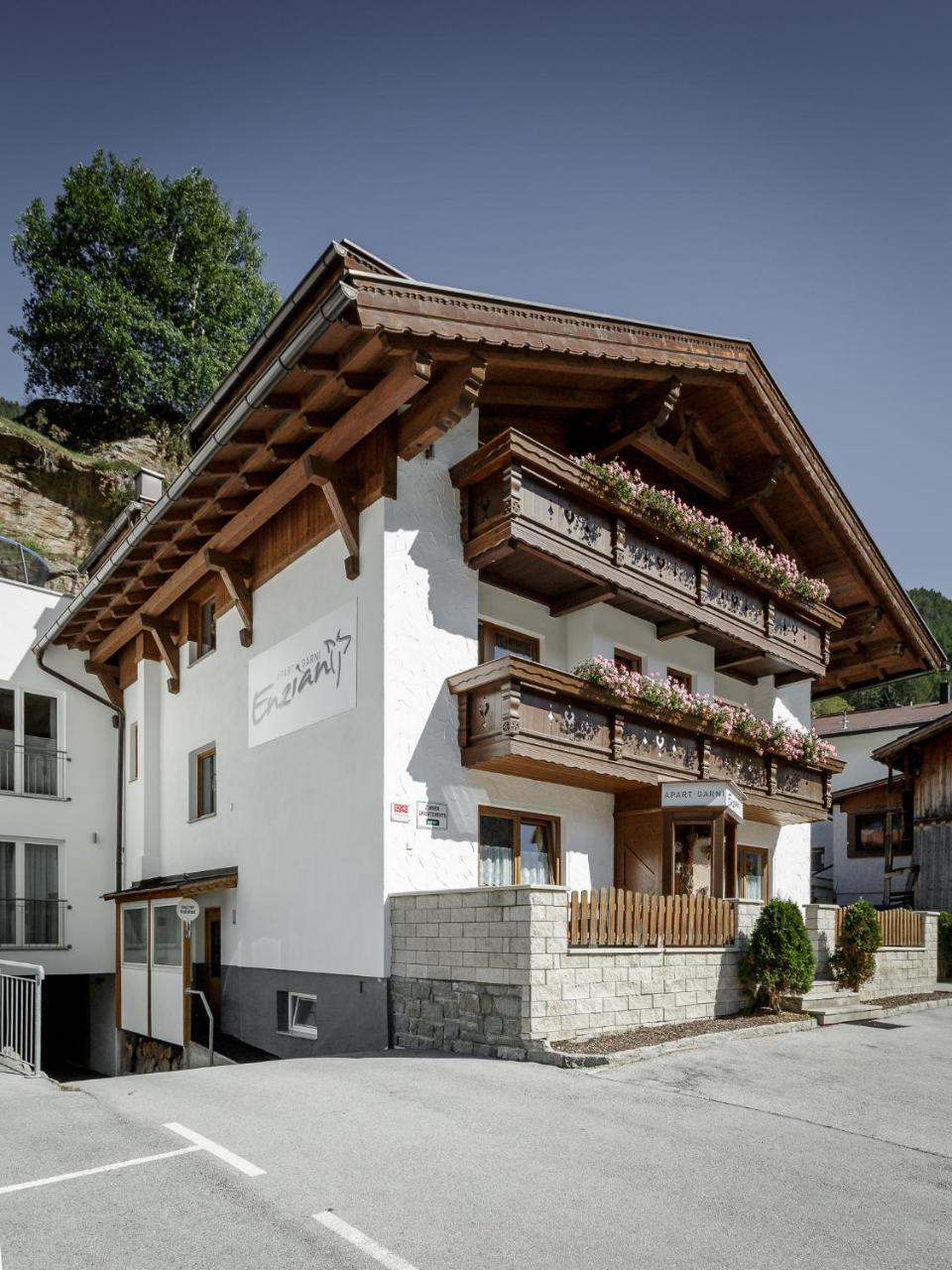 Apart Garni Enzian Solden Bagian luar foto